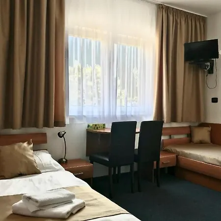 Hotel Remy 2*