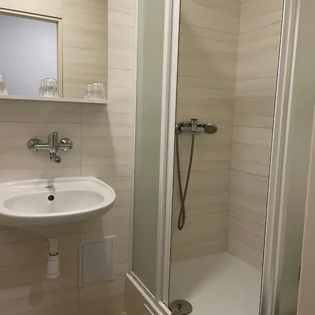 Remy Hotel